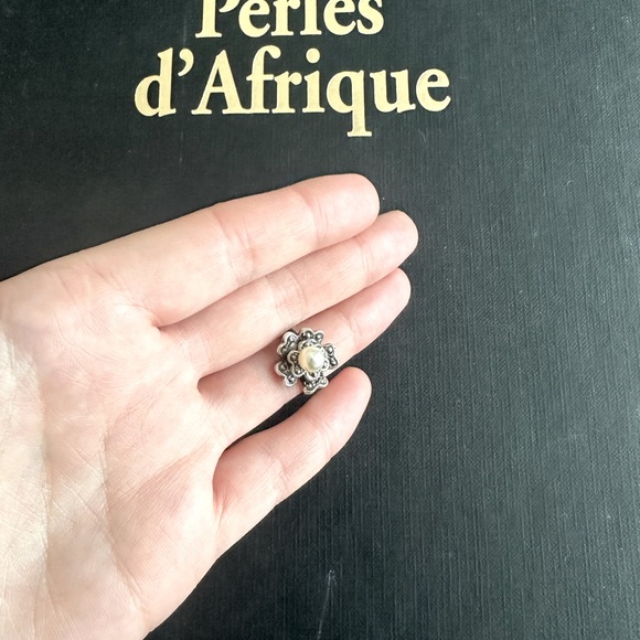 Marcasites and genuine pearl sterling ring - Picture 4 of 4